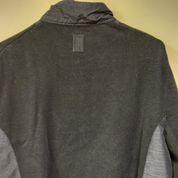 Calvin Klein Mens Black Pull over  Zipper Close Large L - Picture 6 of 8